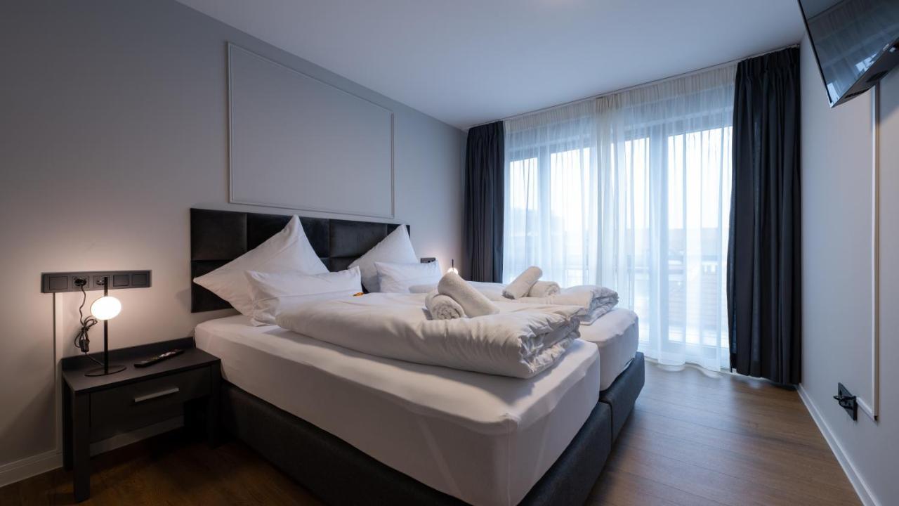 Hotel Metropol توبنجن المظهر الخارجي الصورة